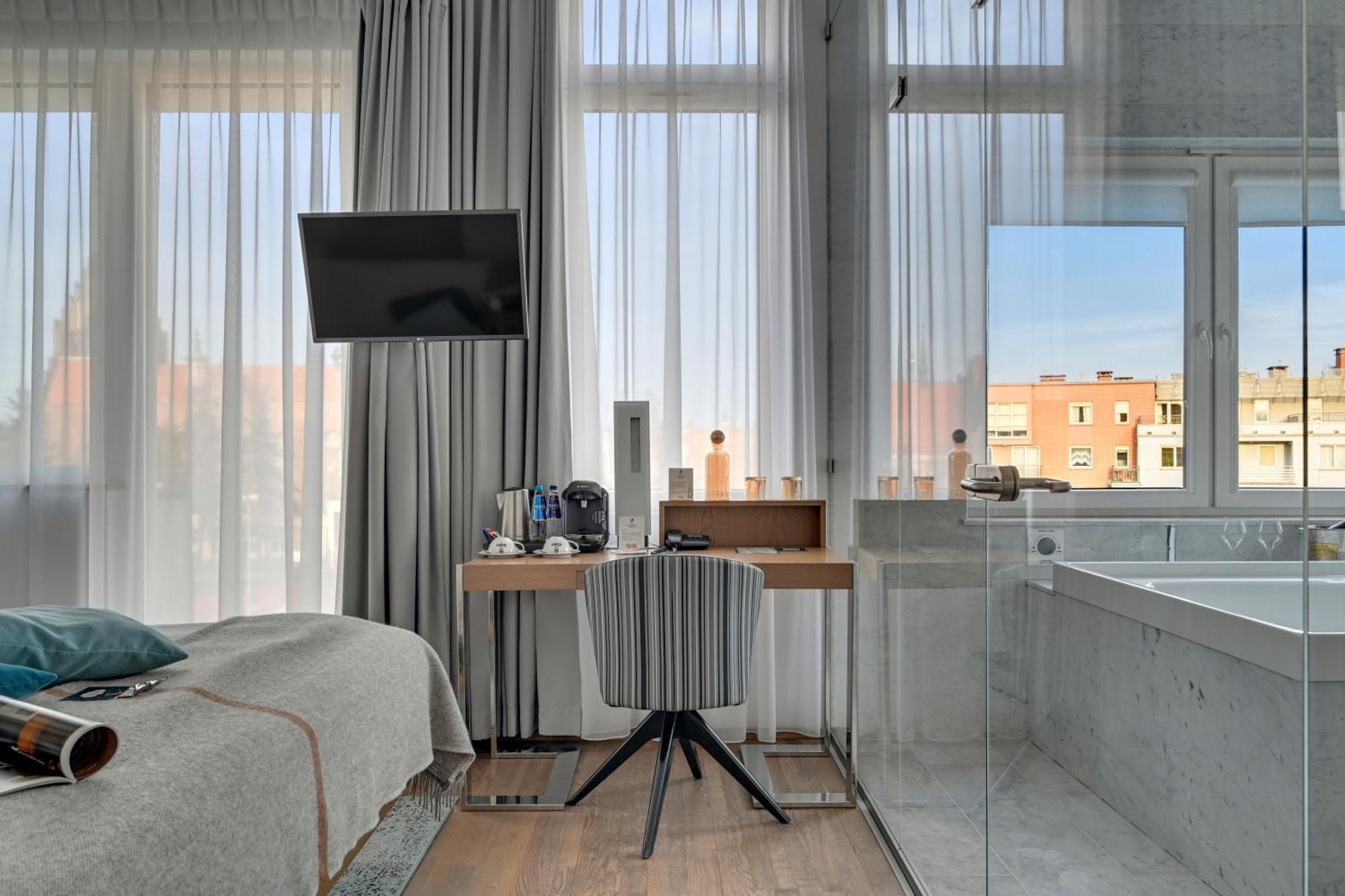Hotel Almond Business & Spa By Grano - Grano Hotel Gdansk Riverside Dış mekan fotoğraf