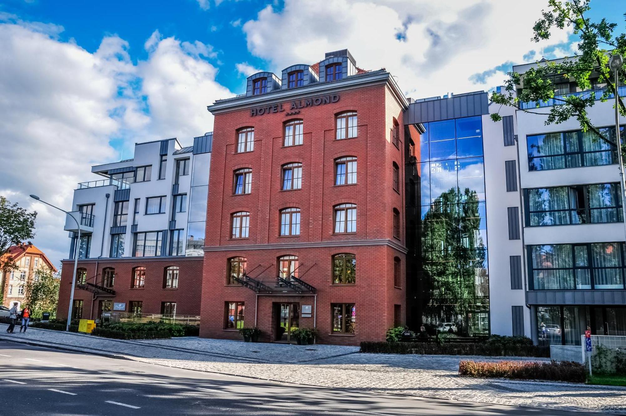 Hotel Almond Business & Spa By Grano - Grano Hotel Gdansk Riverside Dış mekan fotoğraf