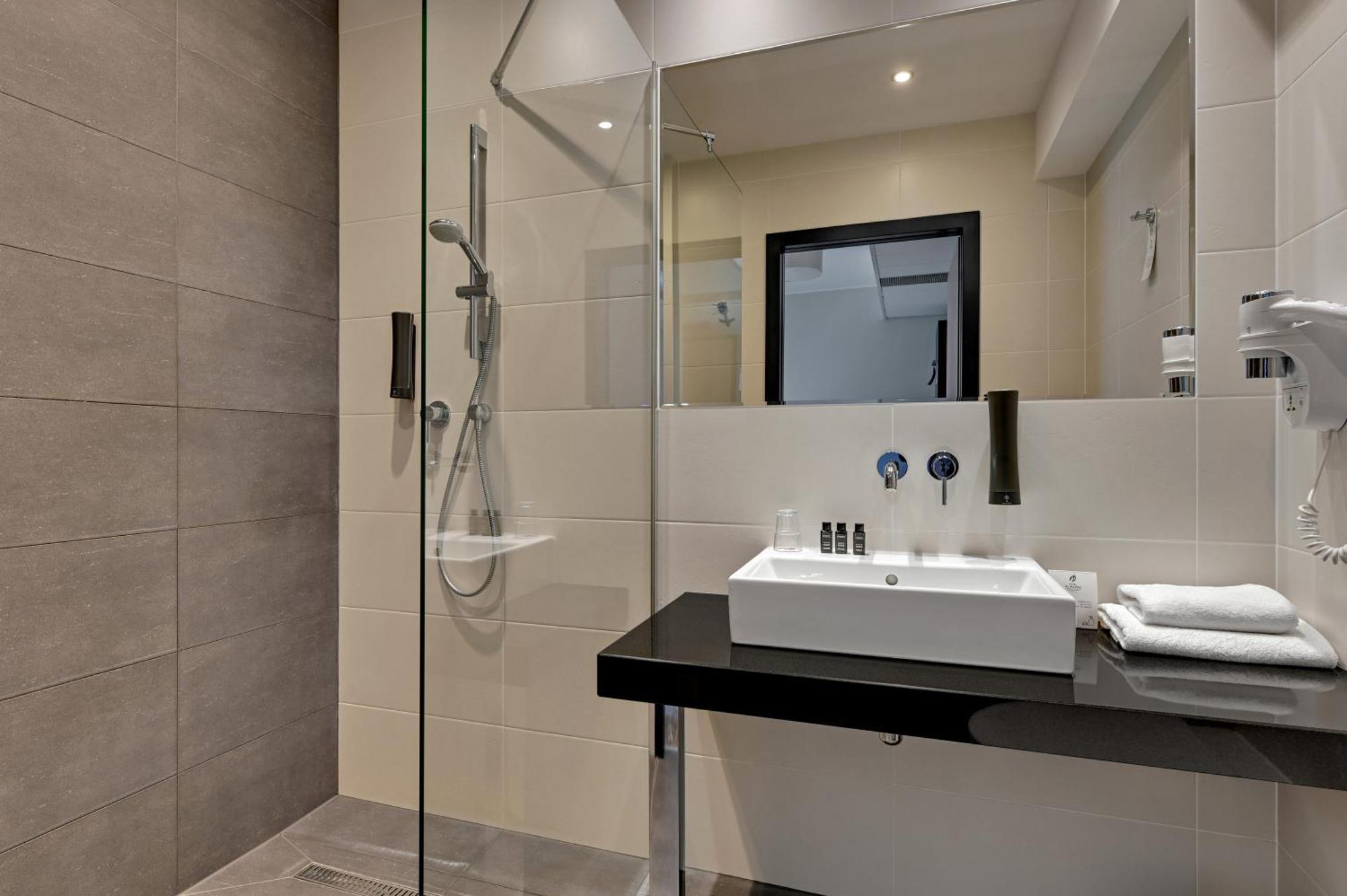 Hotel Almond Business & Spa By Grano - Grano Hotel Gdansk Riverside Dış mekan fotoğraf