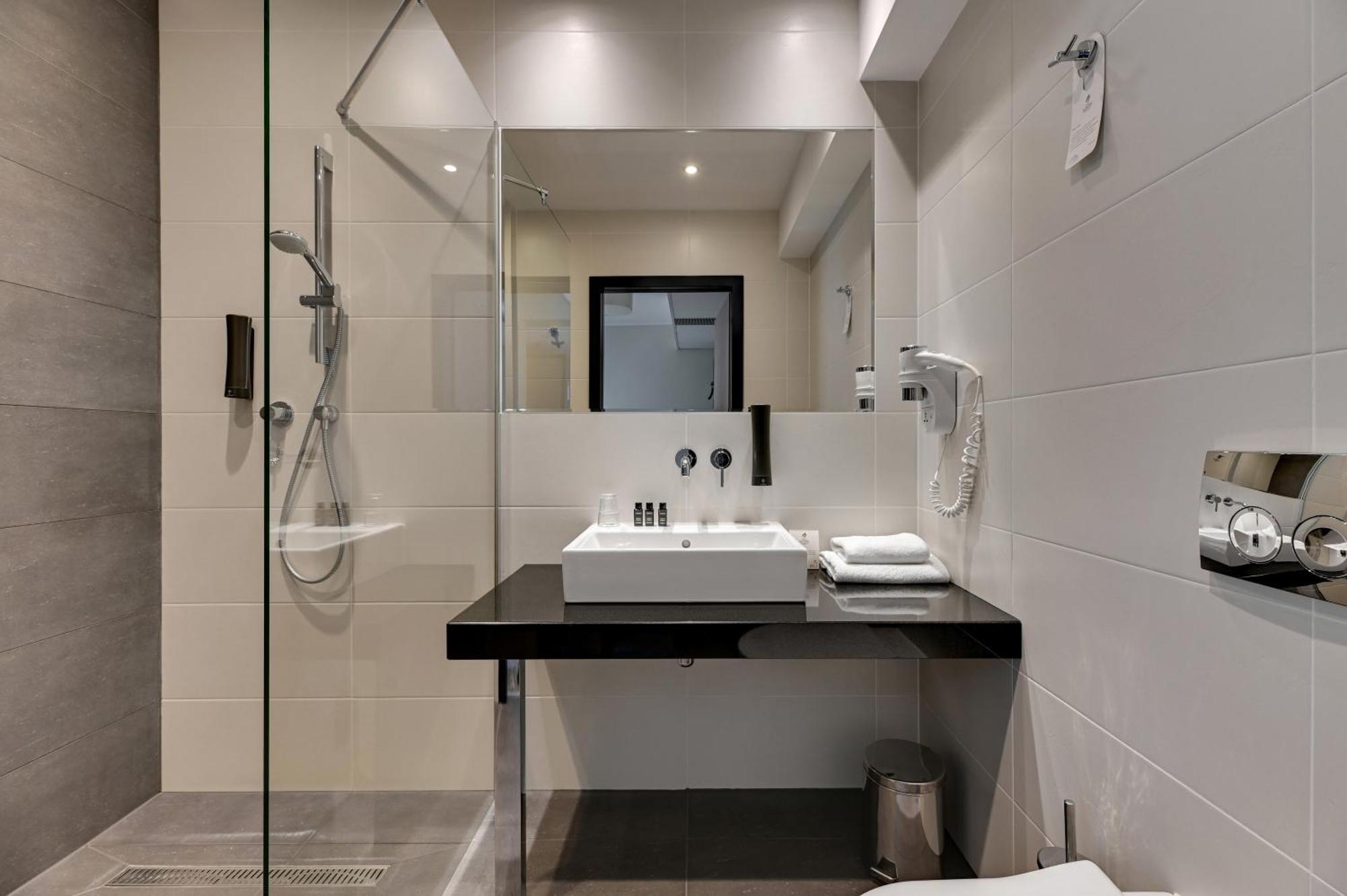 Hotel Almond Business & Spa By Grano - Grano Hotel Gdansk Riverside Dış mekan fotoğraf